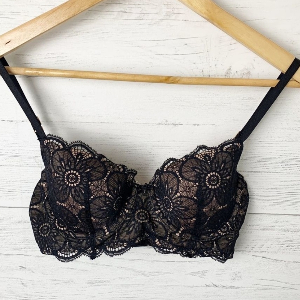 𝅺Aerie Black Floral Lace Overlay Nude Pushup Bra 32C